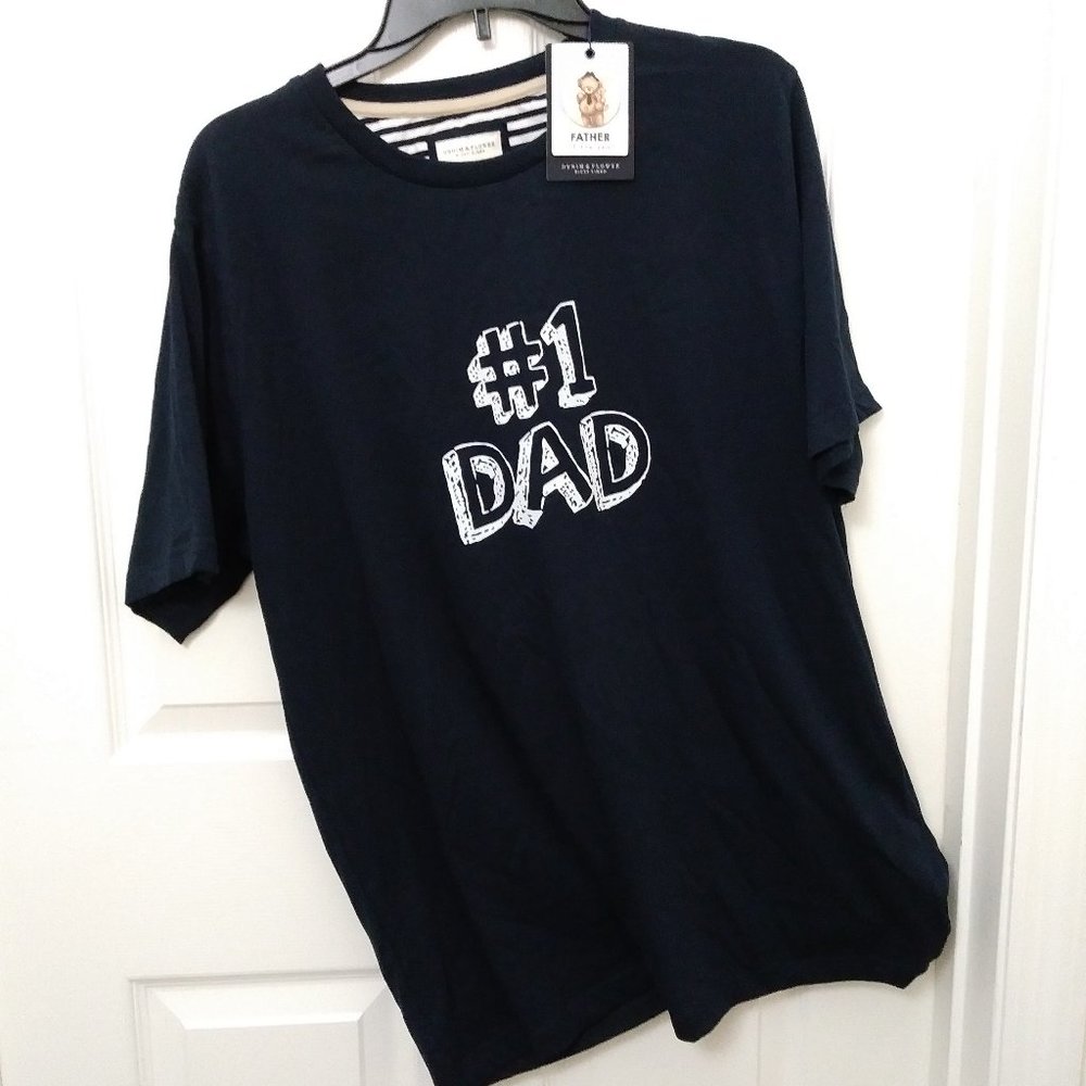 #1 Dad Navy Blue T Shirt from Denim and Flower XL